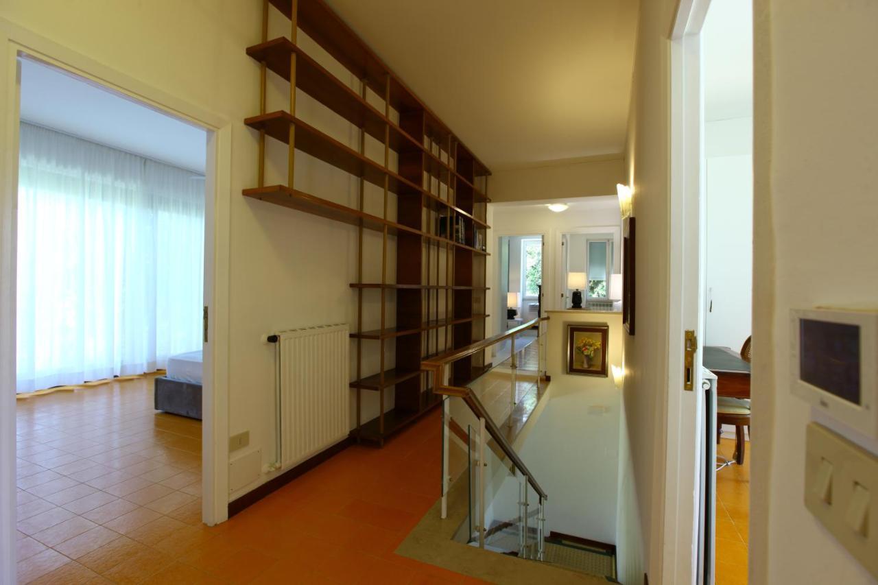 Villa Vanessa 弗雷杰内 外观 照片