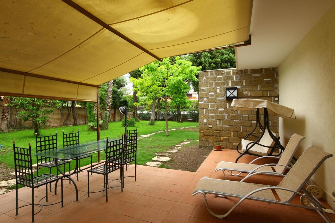 Villa Vanessa 弗雷杰内 外观 照片